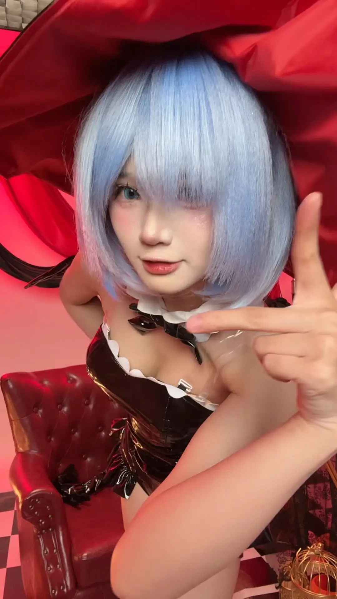 万圣节小恶魔蕾姆出现啦！没有吓唬到你嘛～